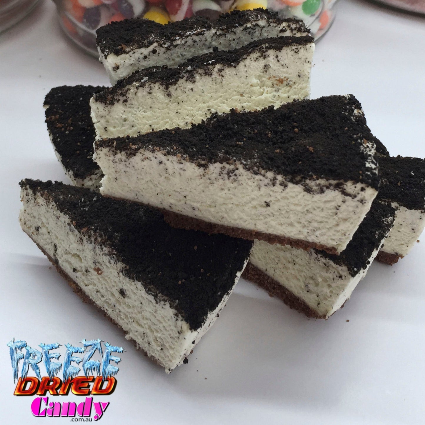 Freeze Dried Cheesecake - Cookies & Cream - Freeze Dried Candy Lollies 
